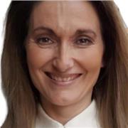 Sono disponibile per aiuto compiti e lezioni in inglese e tedesco. Diploma di maturità linguistica Vienna International School